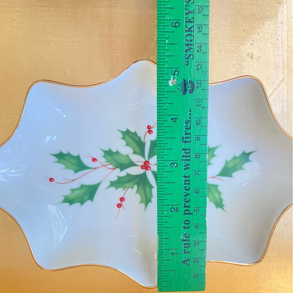 Lenox Holiday Holly Candy Dish - Picture 5 of 7